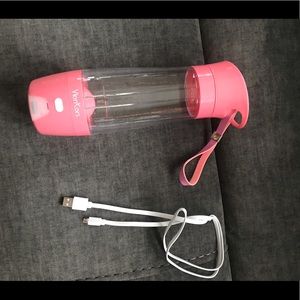 Brand new blender bottle